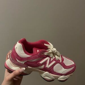New Balance Fuchsia and Cream Athletic Shoes
